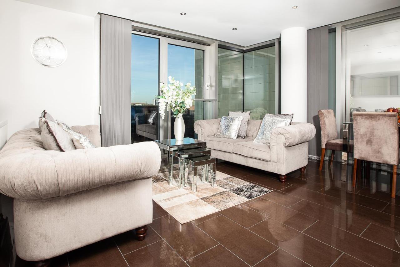 2 Bedroom 2 Bathroom Apartment In Central Milton Keynes With Free Parking And Smart Tv - Contractors, Relocation, Business Travellers Exterior foto