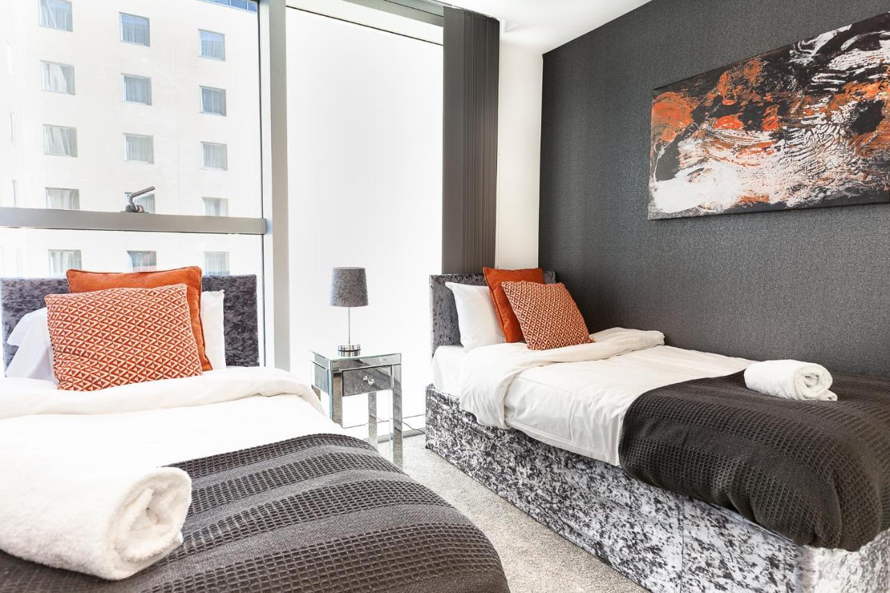 2 Bedroom 2 Bathroom Apartment In Central Milton Keynes With Free Parking And Smart Tv - Contractors, Relocation, Business Travellers Exterior foto