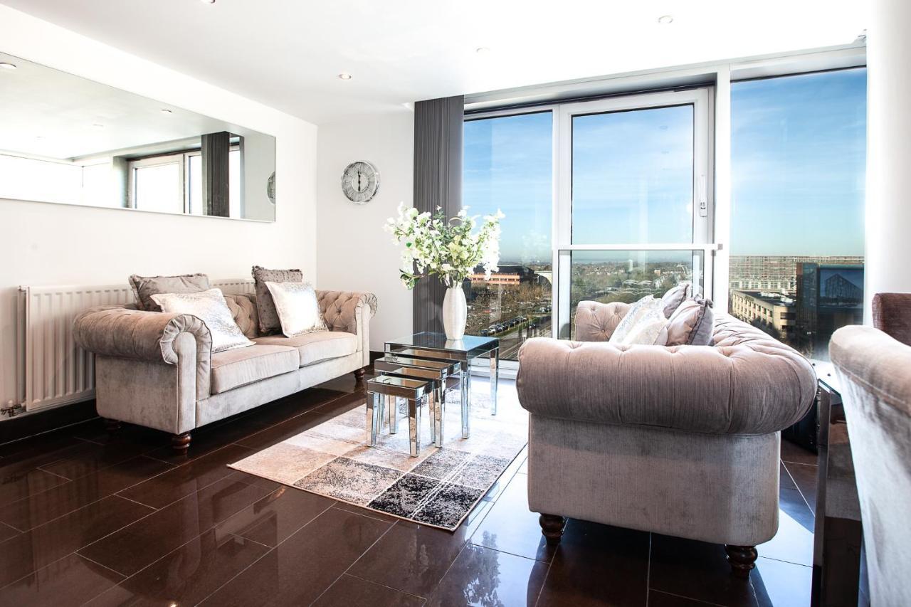 2 Bedroom 2 Bathroom Apartment In Central Milton Keynes With Free Parking And Smart Tv - Contractors, Relocation, Business Travellers Exterior foto